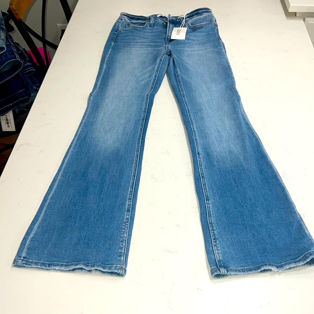 Zenana flare jeans brand new size 28 33 inch length